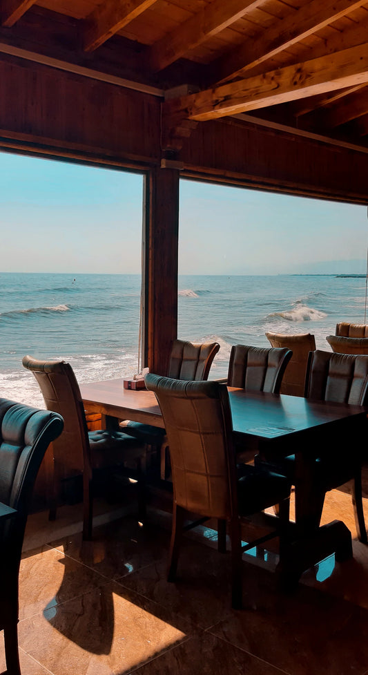 Mixing Patterns for Your Ocean View Dining Experience