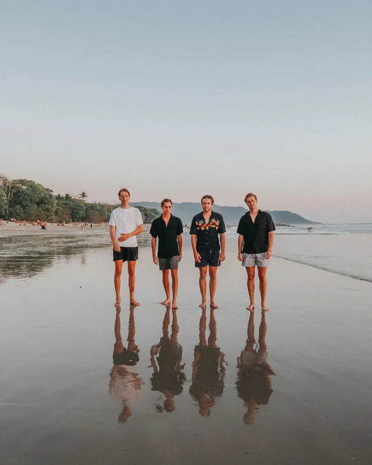 Beach Casual vs. Elegant Dressing for Ocean View Restaurants