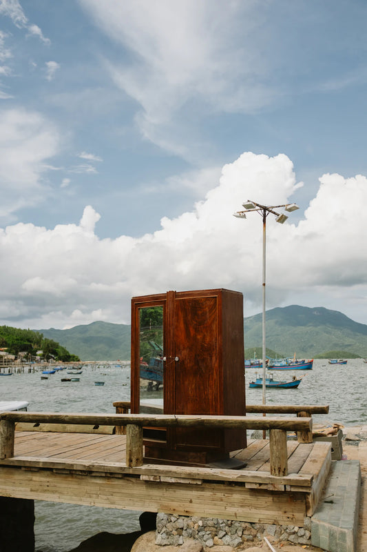 Stylish Capsule Wardrobe for Ocean View Outings